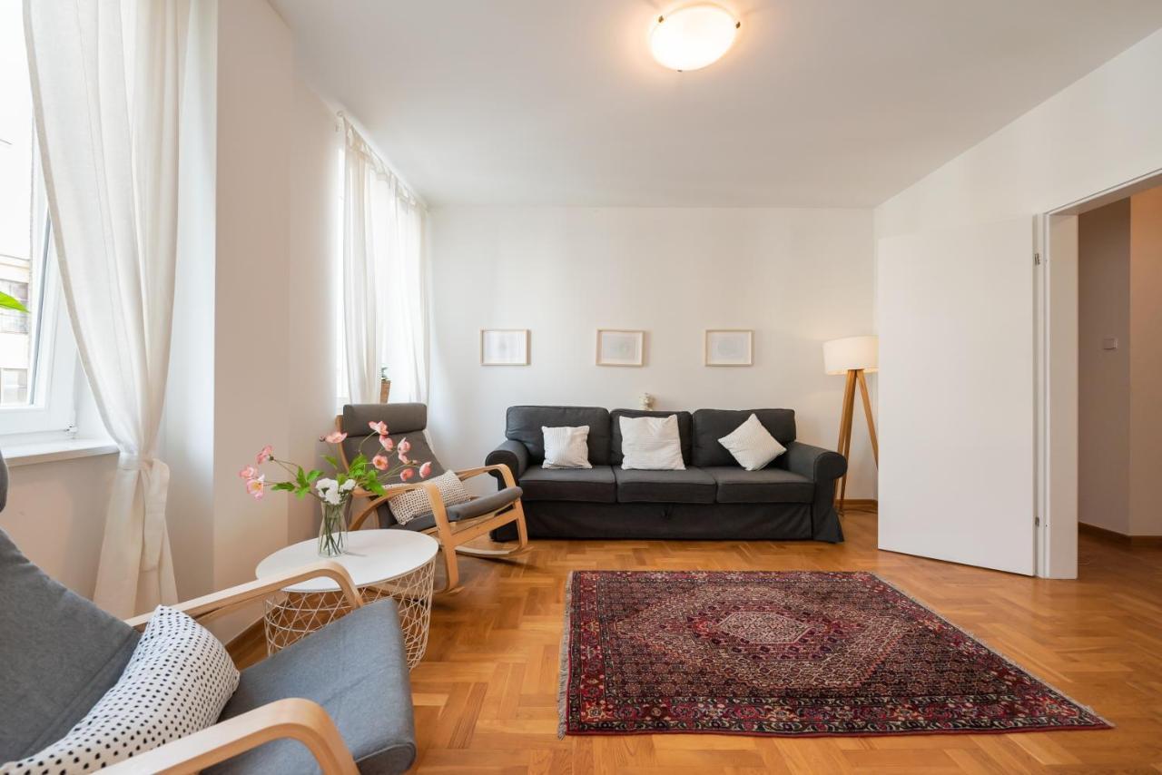New Town Spacious Apartment Warschau Buitenkant foto