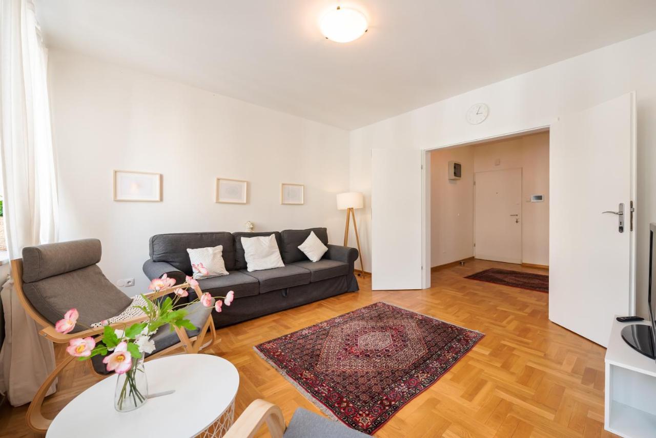 New Town Spacious Apartment Warschau Buitenkant foto